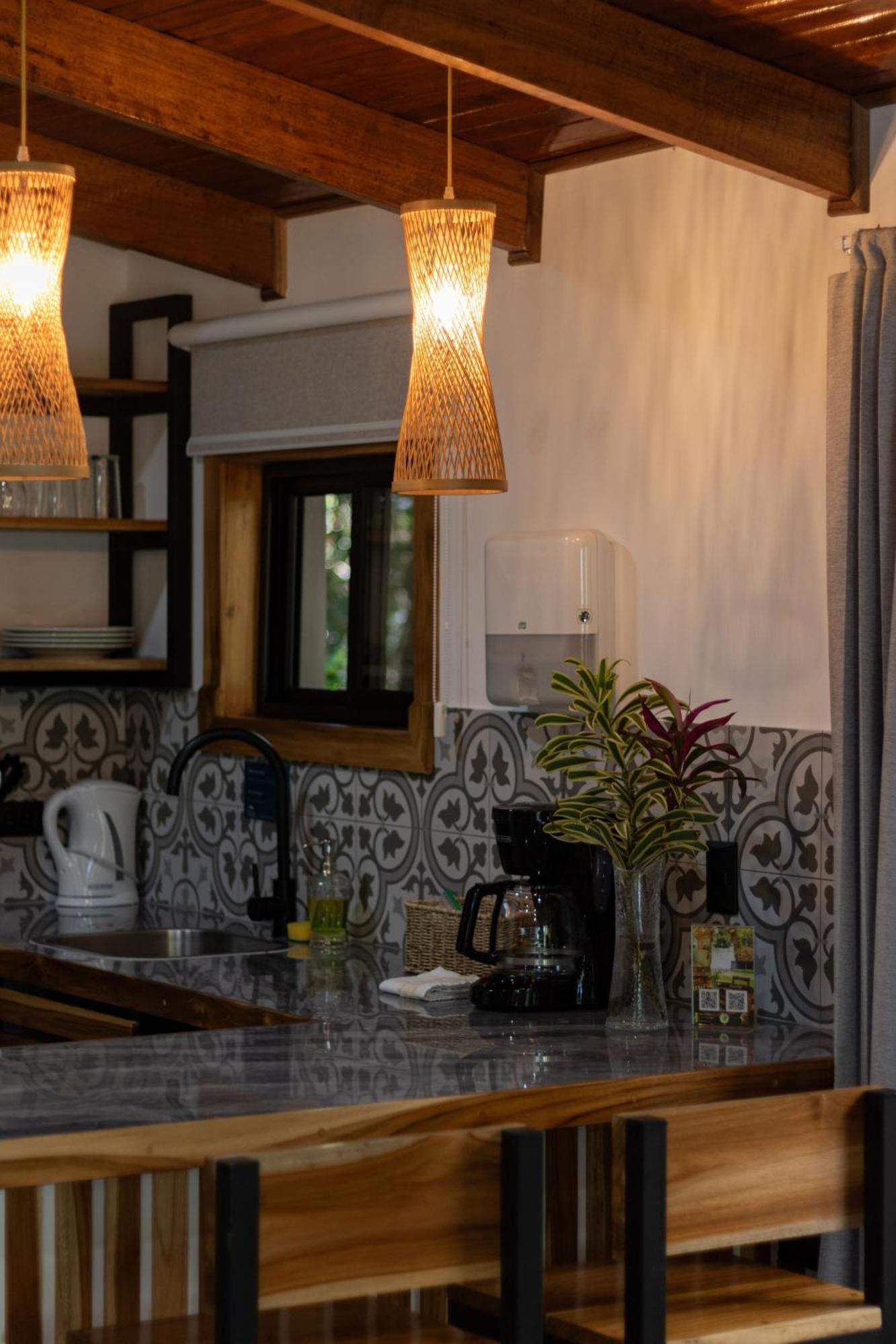 Los Pinos Cabins & Reserve Monteverde Zewnętrze zdjęcie